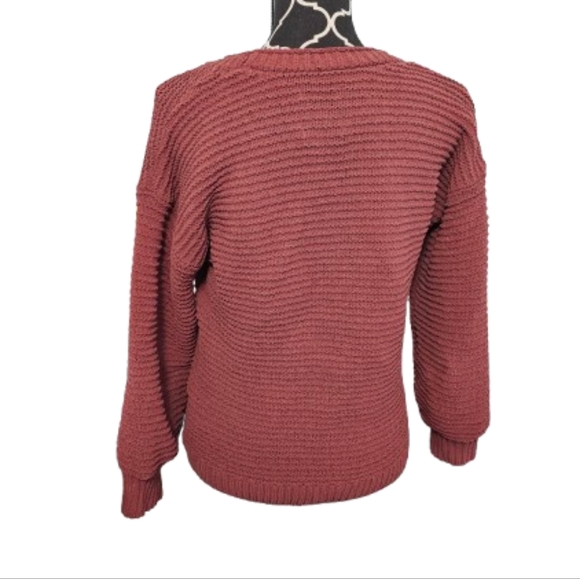 Abercrombie & Fitch Dusty Rose Chunky Knit Chenille Crew Neck Sweater - Picture 2 of 7